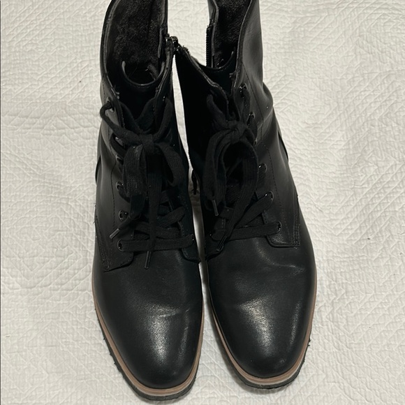 Dr scholls Black Lace-Up Ankle Boots, zip on side - Picture 7 of 7
